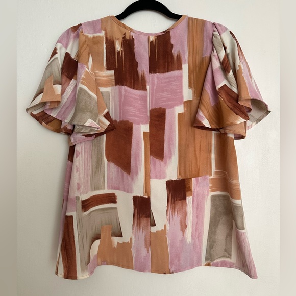 Entro Flutter Sleeve V-Neck Blouse - Picture 4 of 7